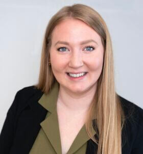 Janie's headshot