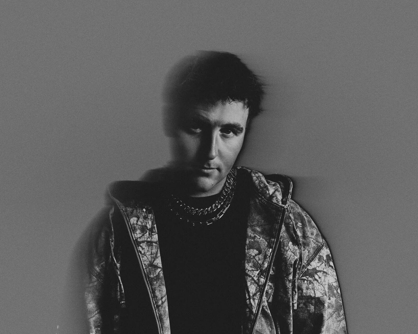 GrahamBarham_creditMatthewBerinato_31904R_LEAD-1600x1280