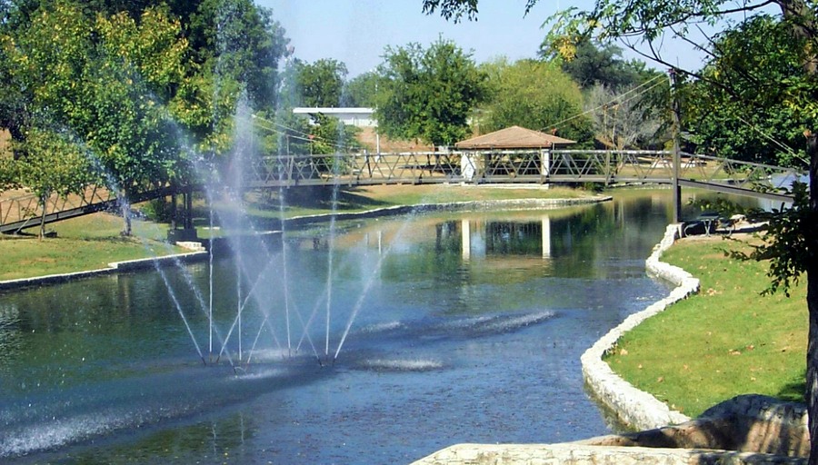 Lampasas creek Pic