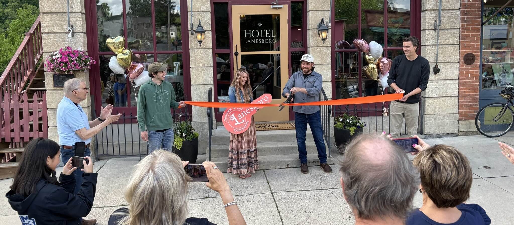 hotel lanesboro ribbon cutting