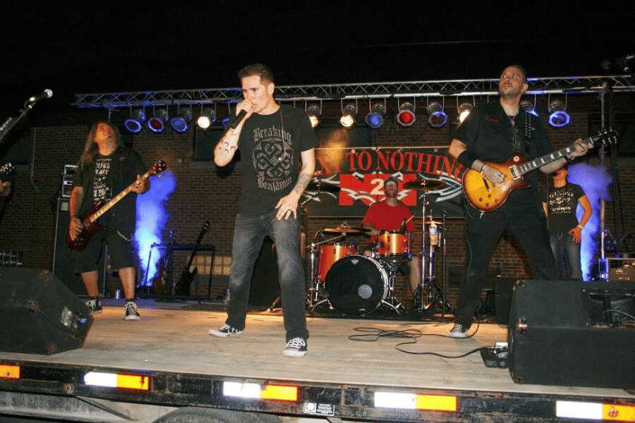 Concert at the street dance at Buffalo Bill Days