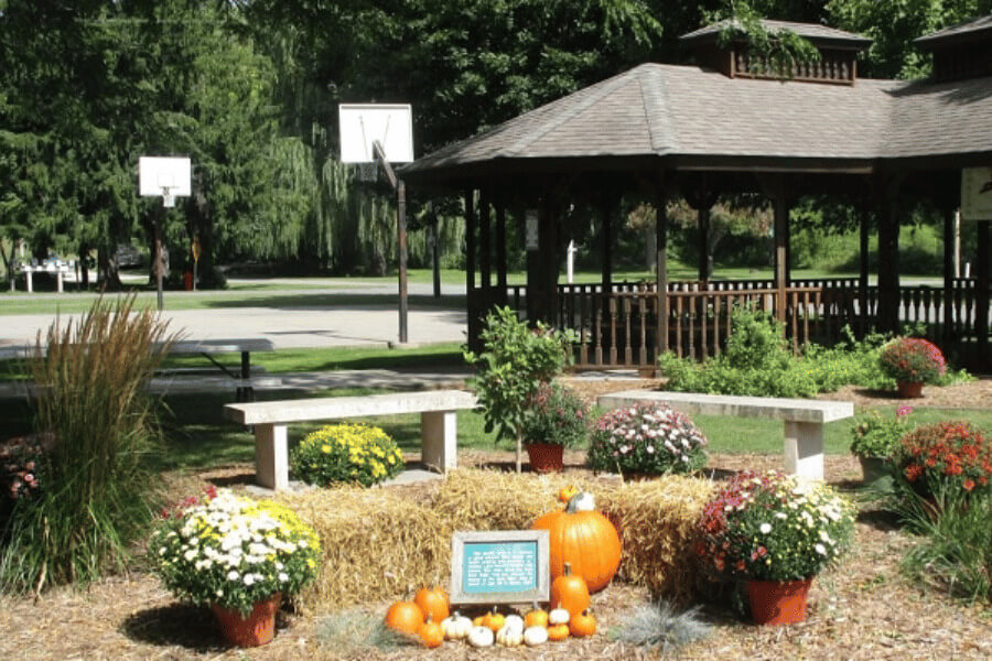 Gazebo and basketball courts area in Whalan, MN