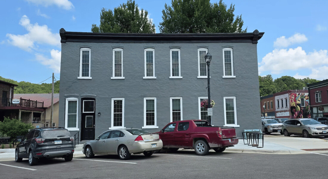 Parkway Place AirBnB in downtown Lanesboro, MN