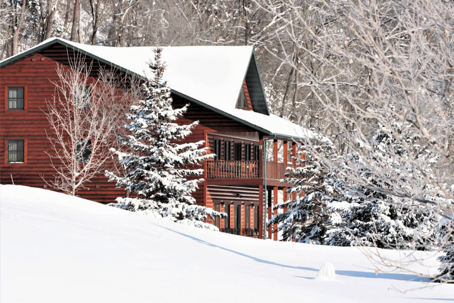 A cabin at Cedar Valley Resort in the winter