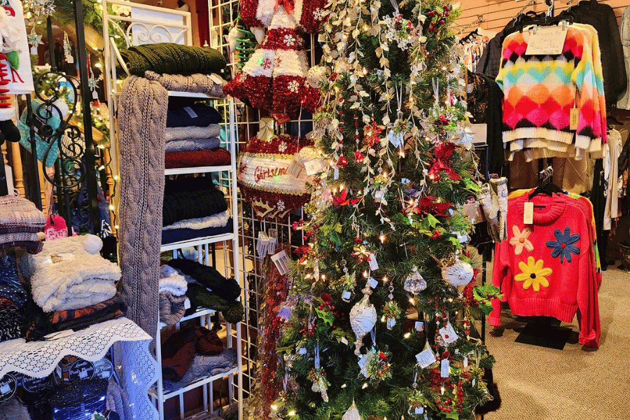 Holiday shopping display at E2 Boutique in Lanesboro, MN