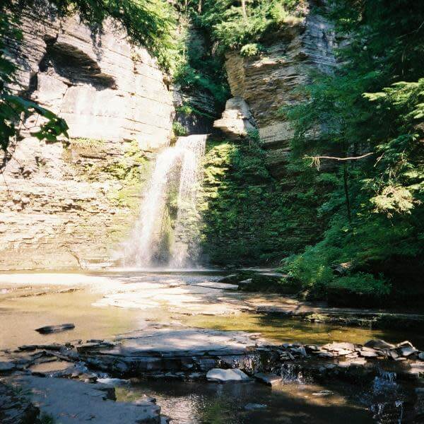 picture of waterfall at eagle cliff