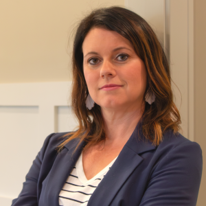 Nikki Weddle Headshot Sized