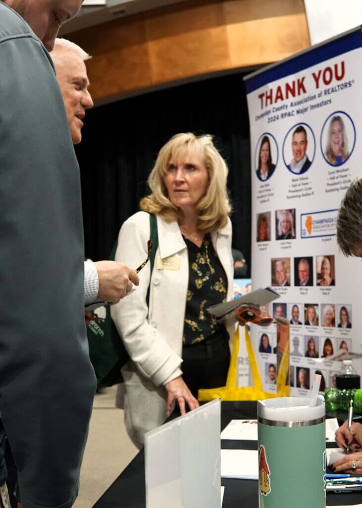 DSC03979 (1) DSC03979 (1)