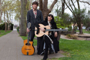 DuoGadjo Duo Gadjo
Saturday 11:00 AM