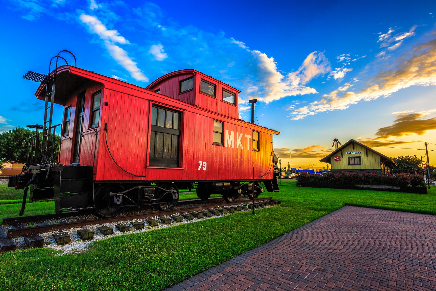 Katy Freeway crash: Wrong-way driver, 66-year-old man pronounced dead | FOX  26 Houston, image size:1675x1117