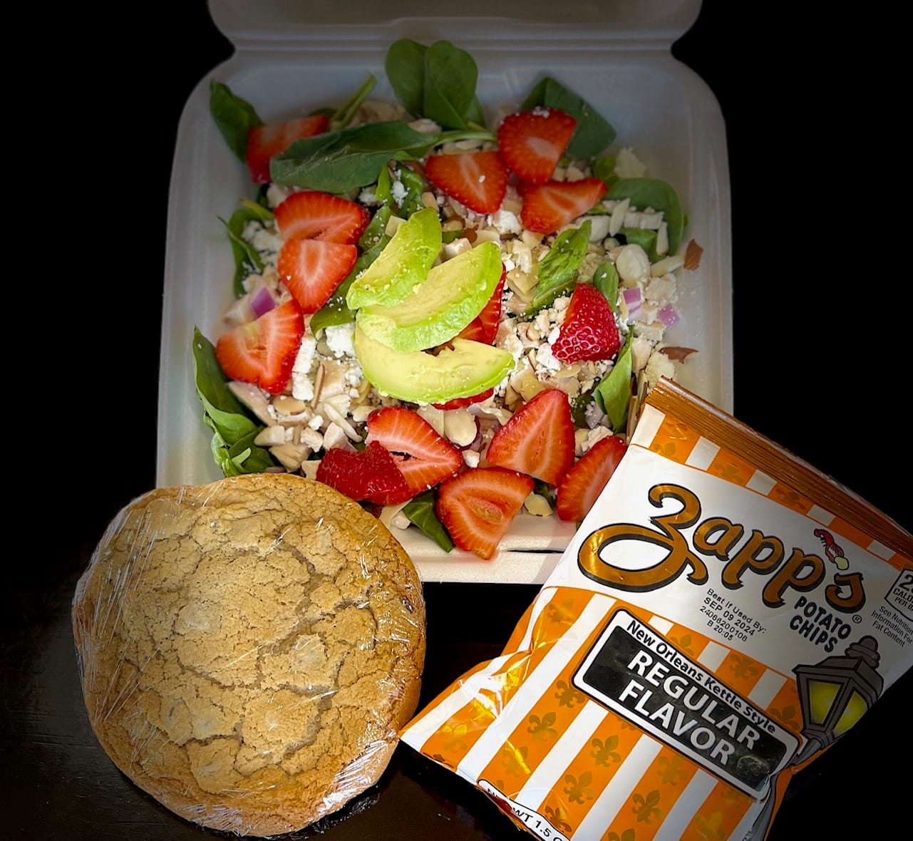 Knuckles Salad Lunch Bag