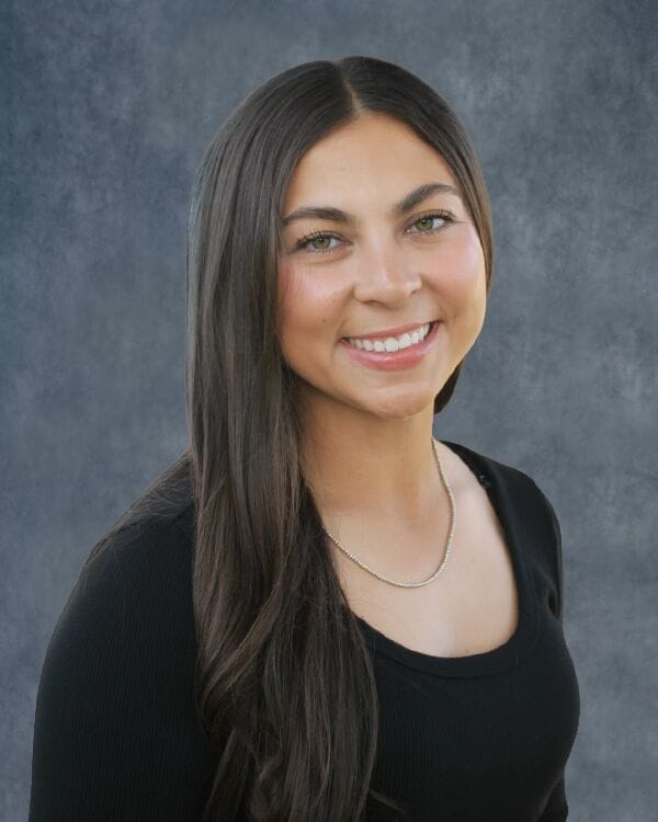 Velez, Nancy - Grey Background