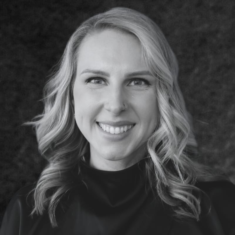 Simple Professional LinkedIn Profile Picture