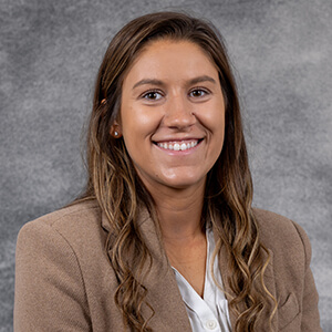 Laura 300x300 Laura 300x300