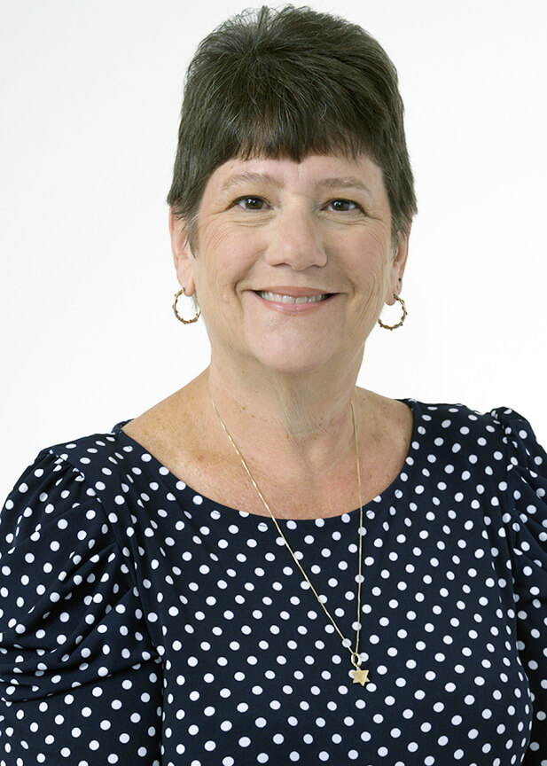 Abbie Headshot FINAL SM 2