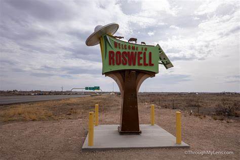 Roswell city sign