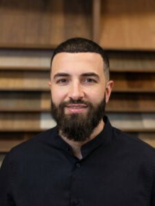 Teza Malmirchegini Store Manager