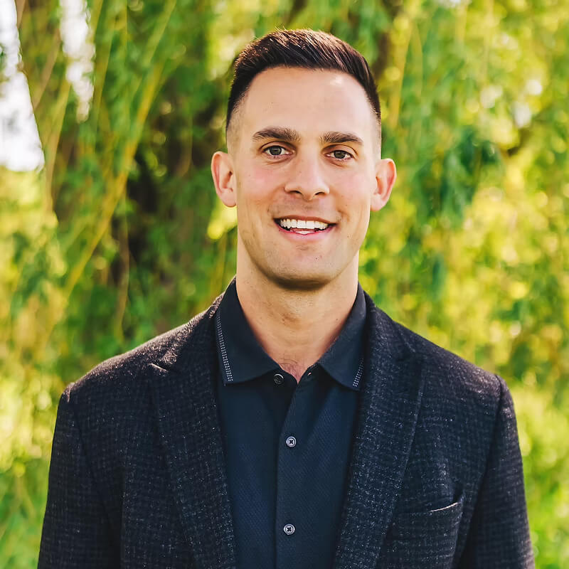 Logan_Shine_Headshot Logan Shine, Shine Strategies