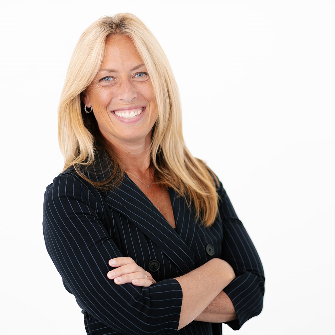 Visit Estes Park_Sarah Leonard - Headshot 1
