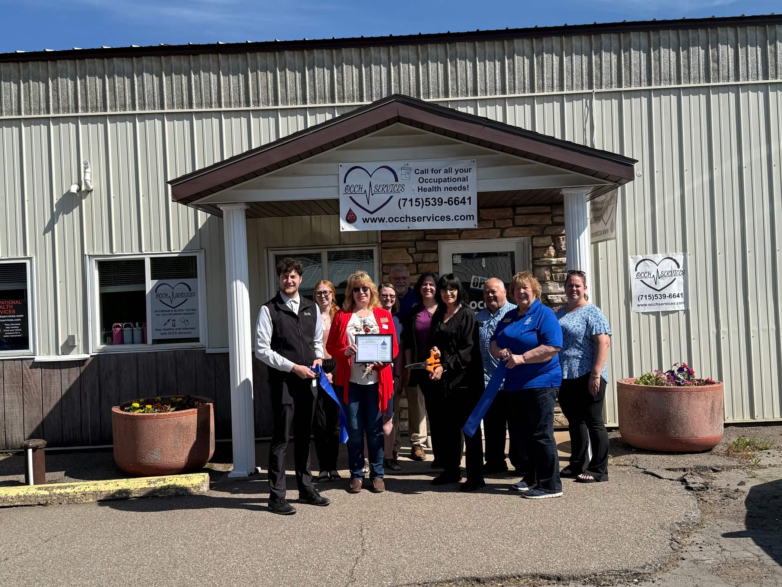 Ribbon Cutting for OCCH Service's New location