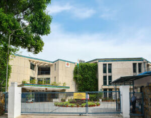 Shri Ram School front of building