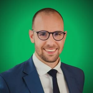 Peter Arvai