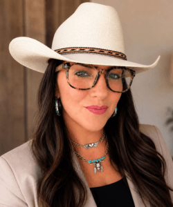 Samantha Stone Taylor Chamber of Commerce Influencer Samantha Stone Taylor Chamber of Commerce Influencer