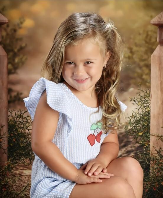 Laila aguilera - Age 3 NEW Laila aguilera - Age 3 NEW