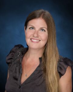 Mia Fink_Headshot Mia Fink_Headshot