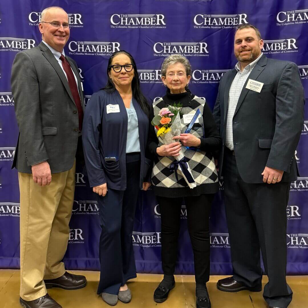 Liz Strauss accepts the 2026 Outstanding Citizen Award.