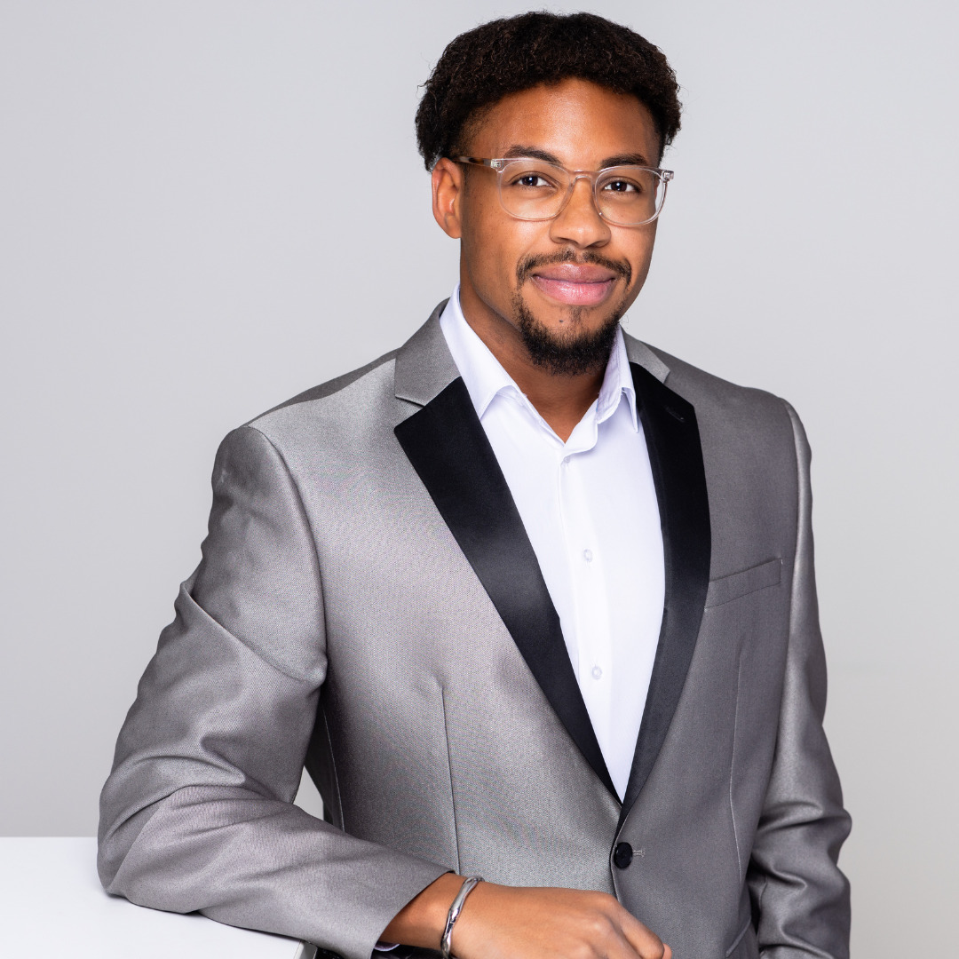 <b>Zeb Jackson</b><br/> Edward Jones - Financial Advisor<br/><i>He/Him</i>