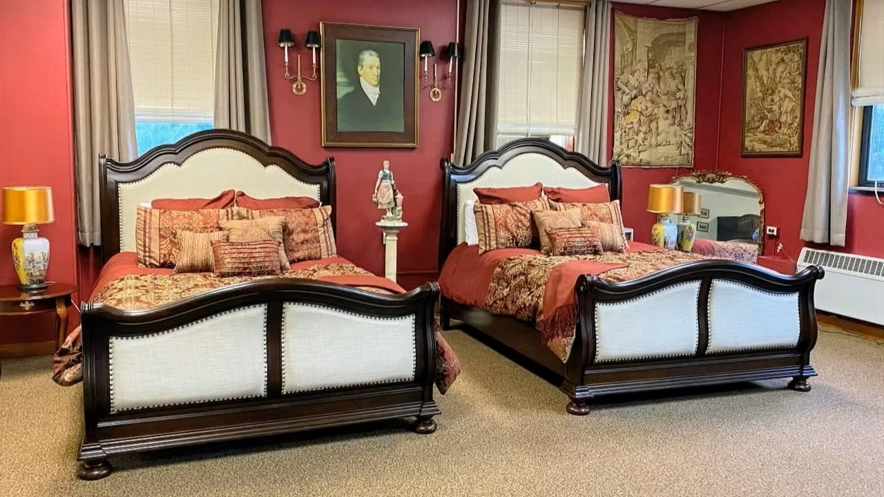 Sherman Inn in Ogdensburg, NY