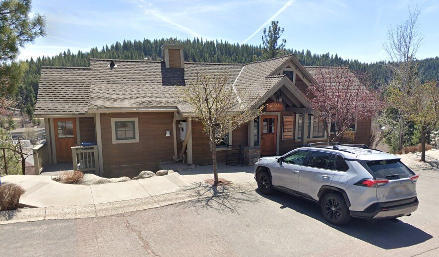 10363 High Street Photo