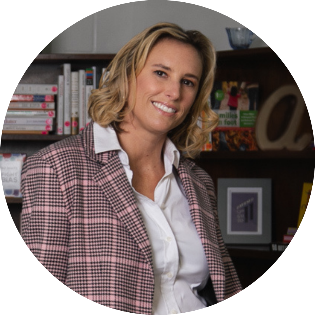 Maggie Segrich circle headshot