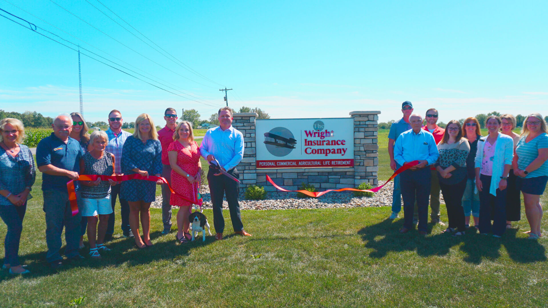 The wright Insurance Company ribbon Cutting (2)