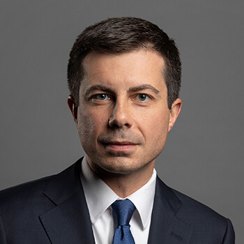 PB_2019_headshot_web PB_2019_headshot_web