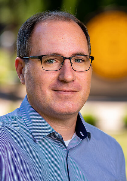 Michael Potter headshot ma