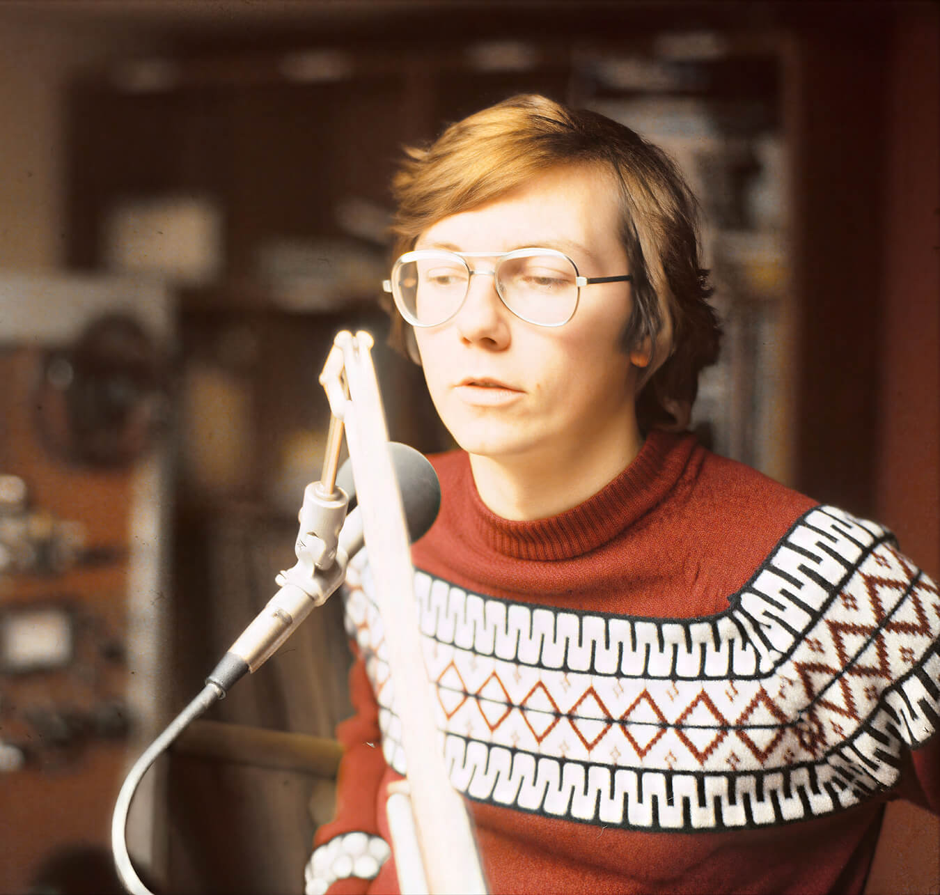 Don Backus in the WVIC production studio