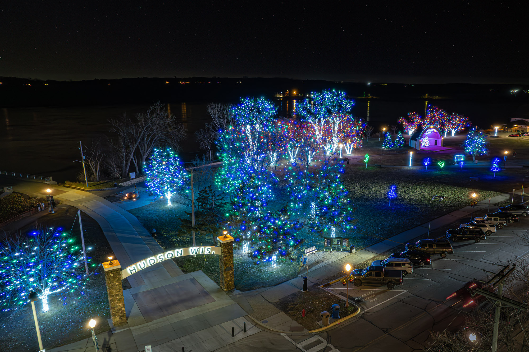 HudsonParkChristmasLights-DroneShot1(2023)_Web HudsonParkChristmasLights-DroneShot1(2023)_Web