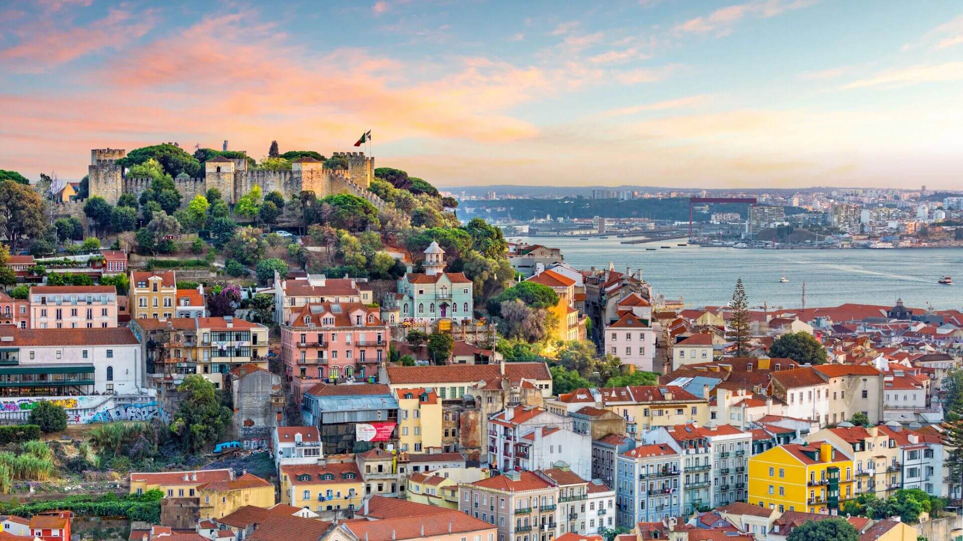 NEXT TRIP PORTUGAL (1)