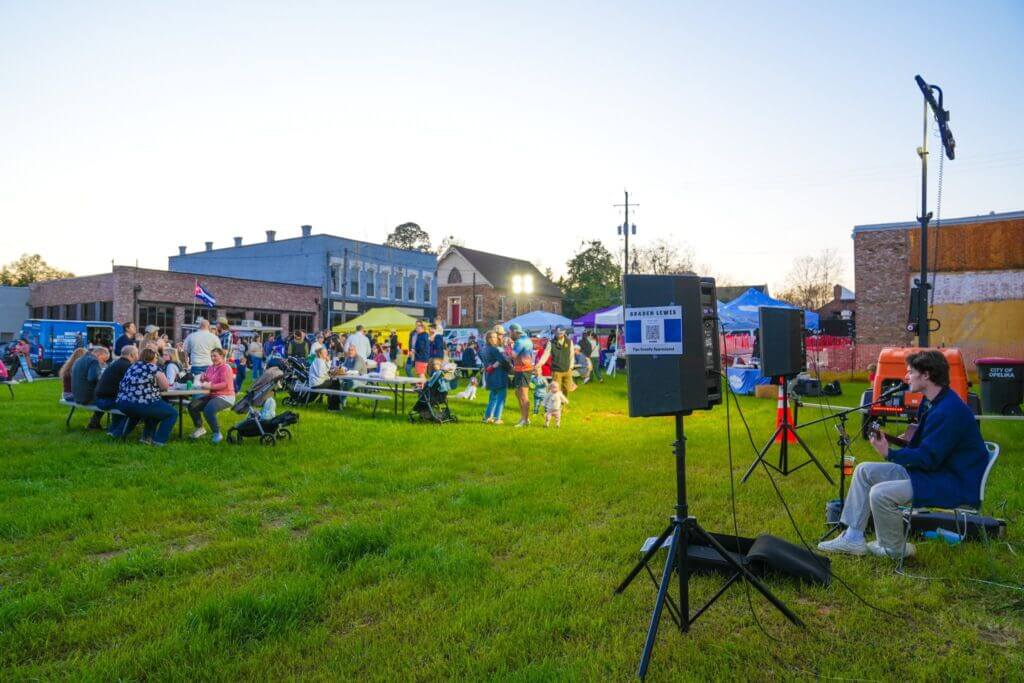 489846984_1062945222525666_2489650007546761604_n (1)