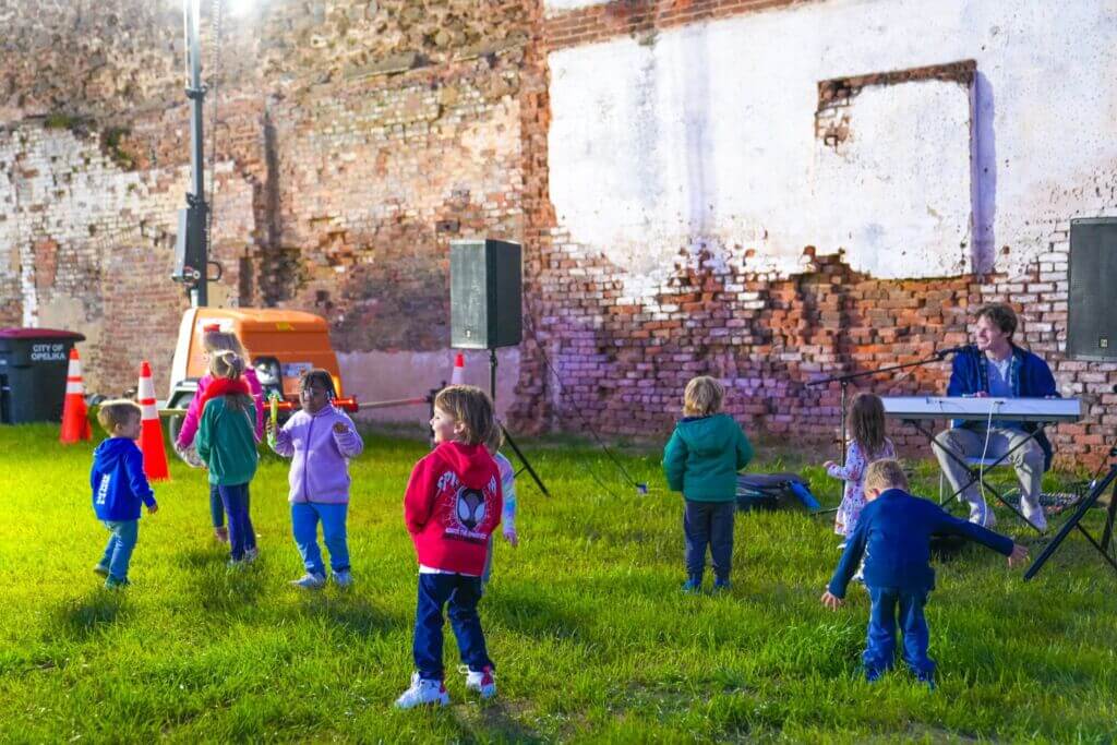 490381147_1062945059192349_2279658823856329117_n (1)