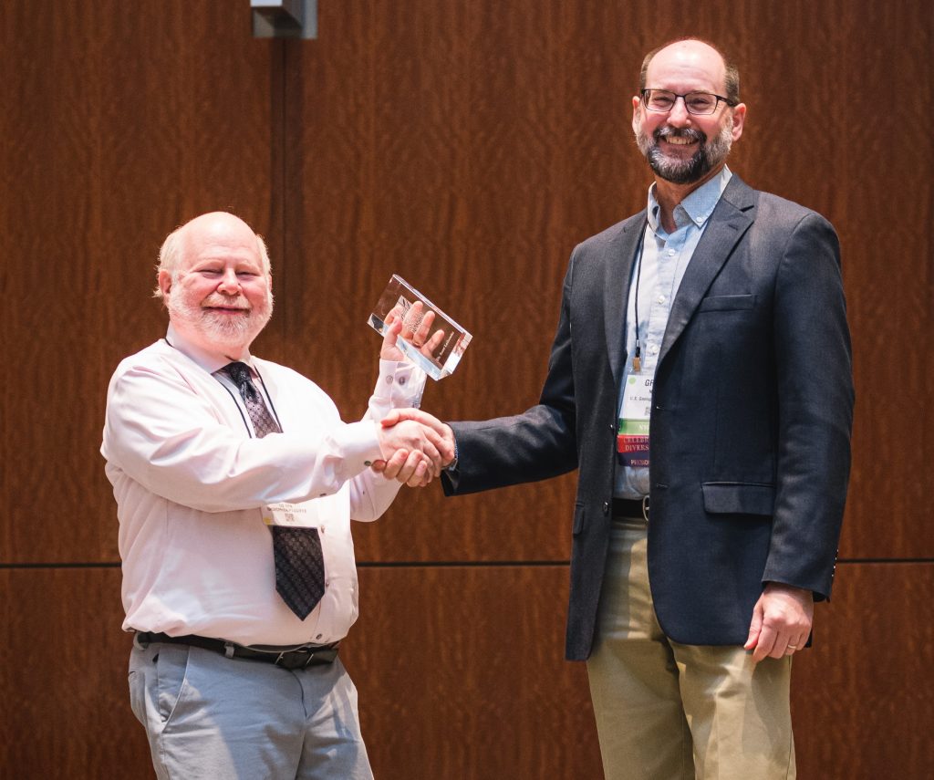 Dr. Scott Leibowitz receives Fellow Award