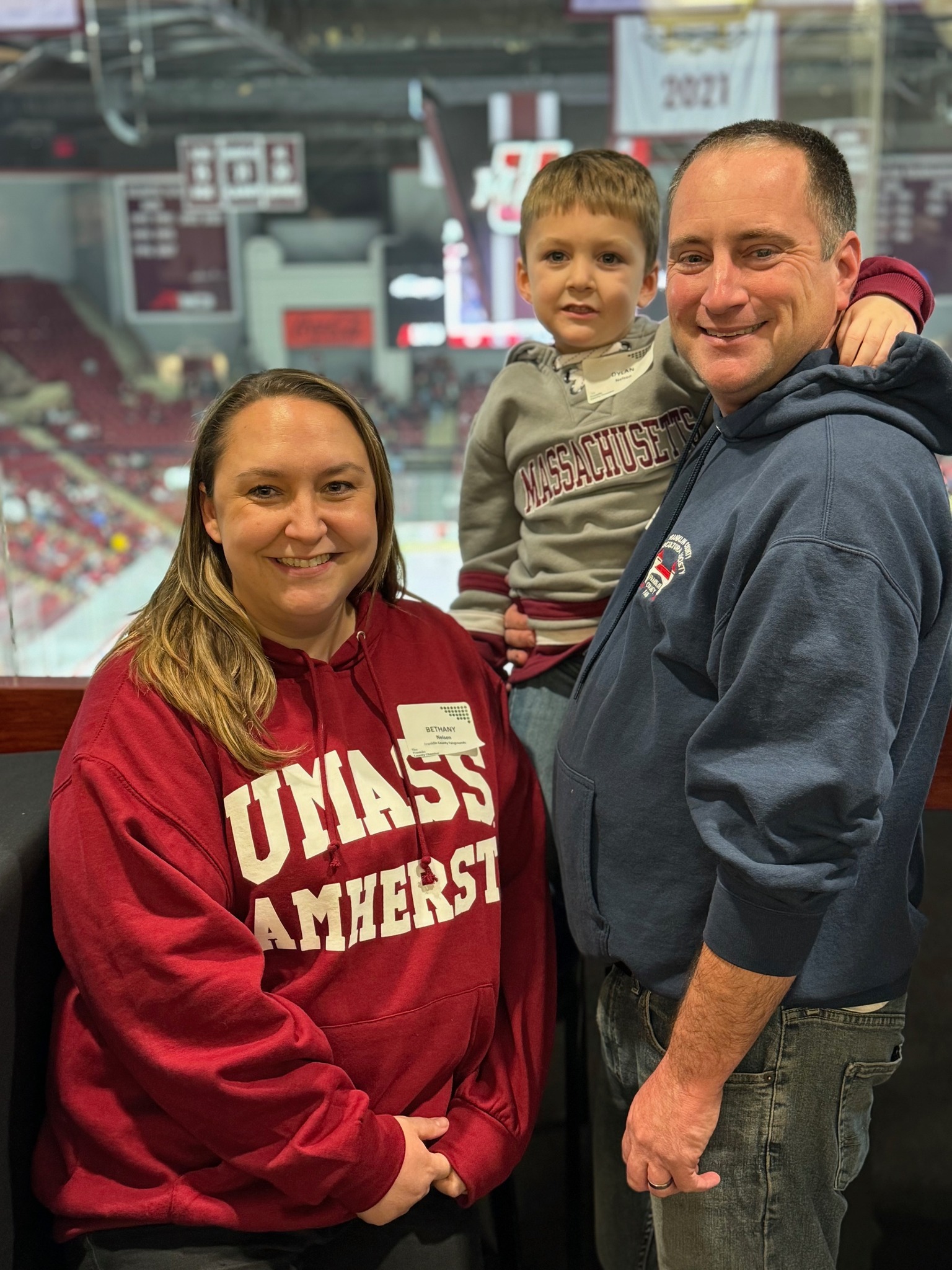 UmassAmherstHockey UmassAmherstHockey
