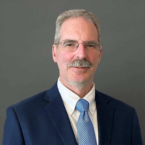 Michael-Lynch-500x500 (002) Michael-Lynch-500x500 (002)