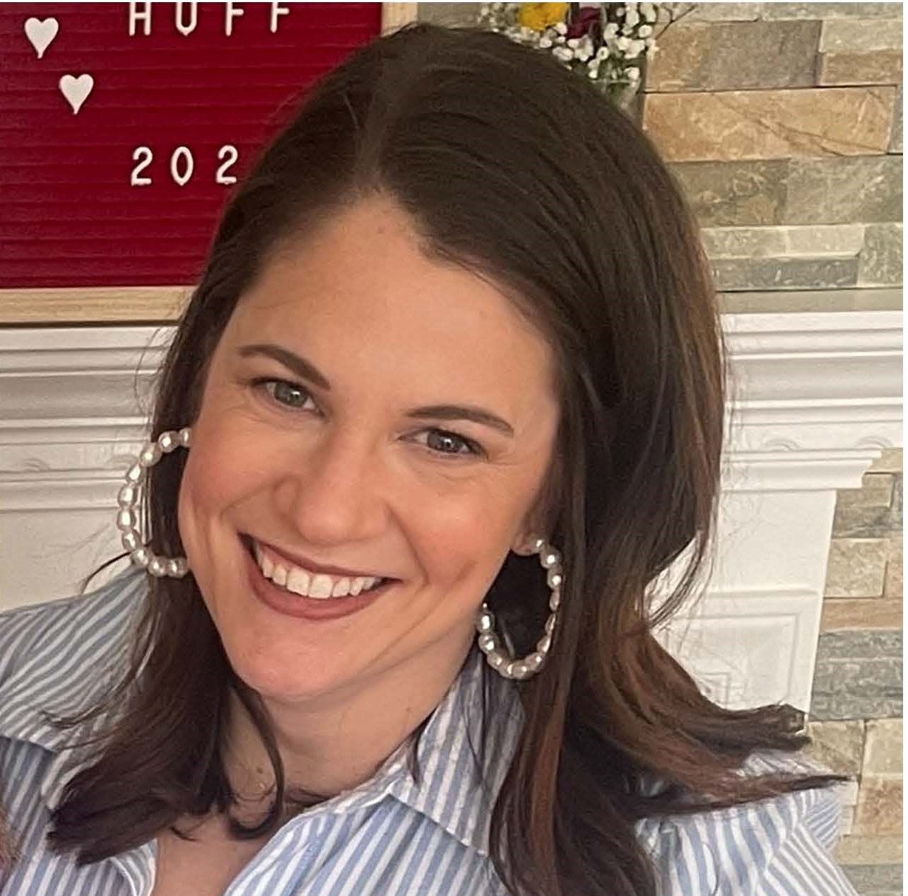 Clare Daniel Headshot_1