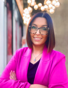 Lauren Malloy - Headshot - Nov 2025