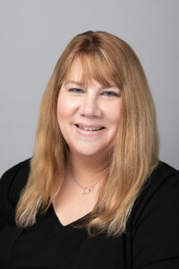 Tiffany Schultz-024_Crop-V3 (1) Tiffany Schultz-024_Crop-V3 (1)