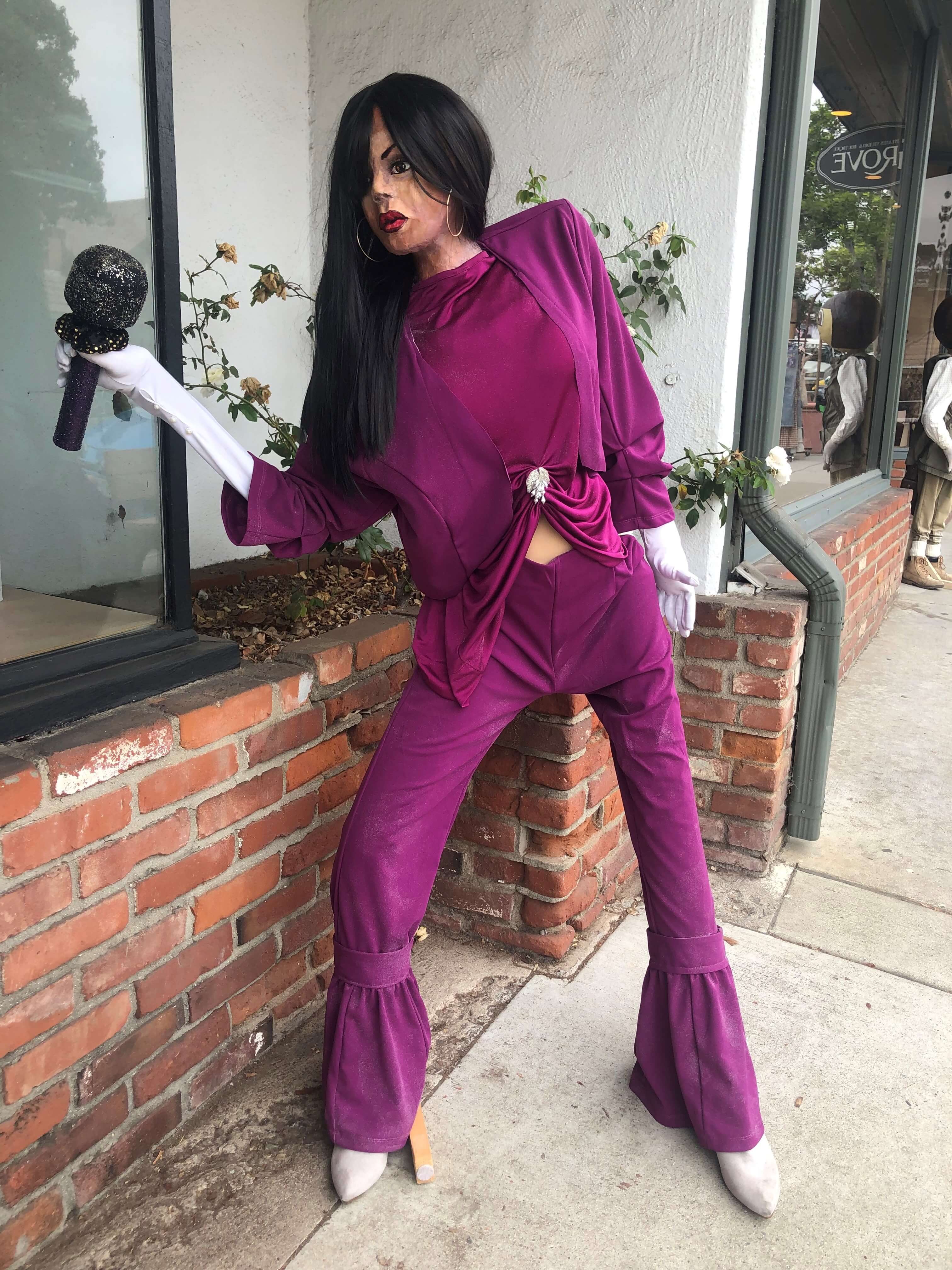 Iconic - Selena_AAUW
