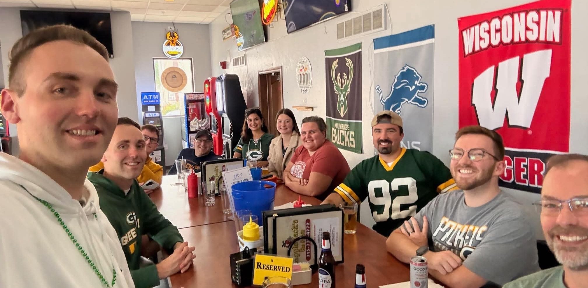 WAVE Packer Viewing Oct 2026 October 2026 - Packer Viewing Networking/Social at Edgewater Sports Bar in Marinette, WI